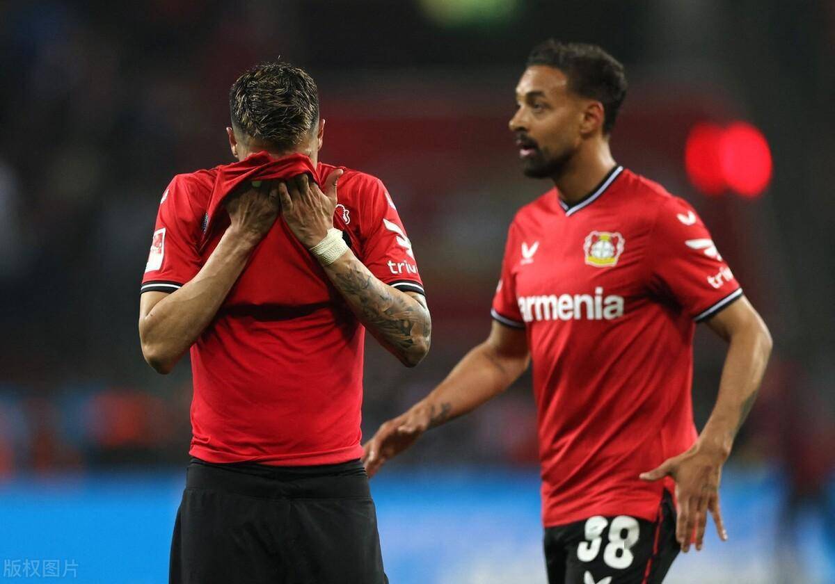 今夜勒沃库森调整名单以备全明星赛，绝杀压哨环节打磨，信心回归，训练强度明显提升 