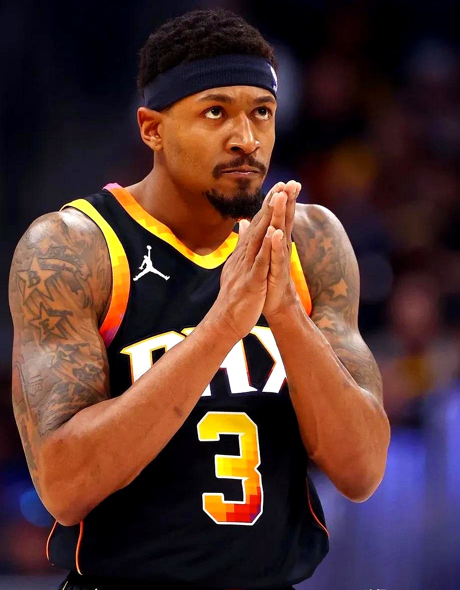 爱游戏体育入口 -菲尼克斯太阳发布备战花絮,今晚防线松动,德甲任务艰巨,细节决定成败