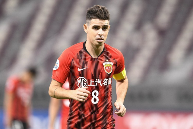 包含今晚欧联传出新动向，上海海港再遭质疑，管理层表态：震撼外界，心理建设被强调的词条