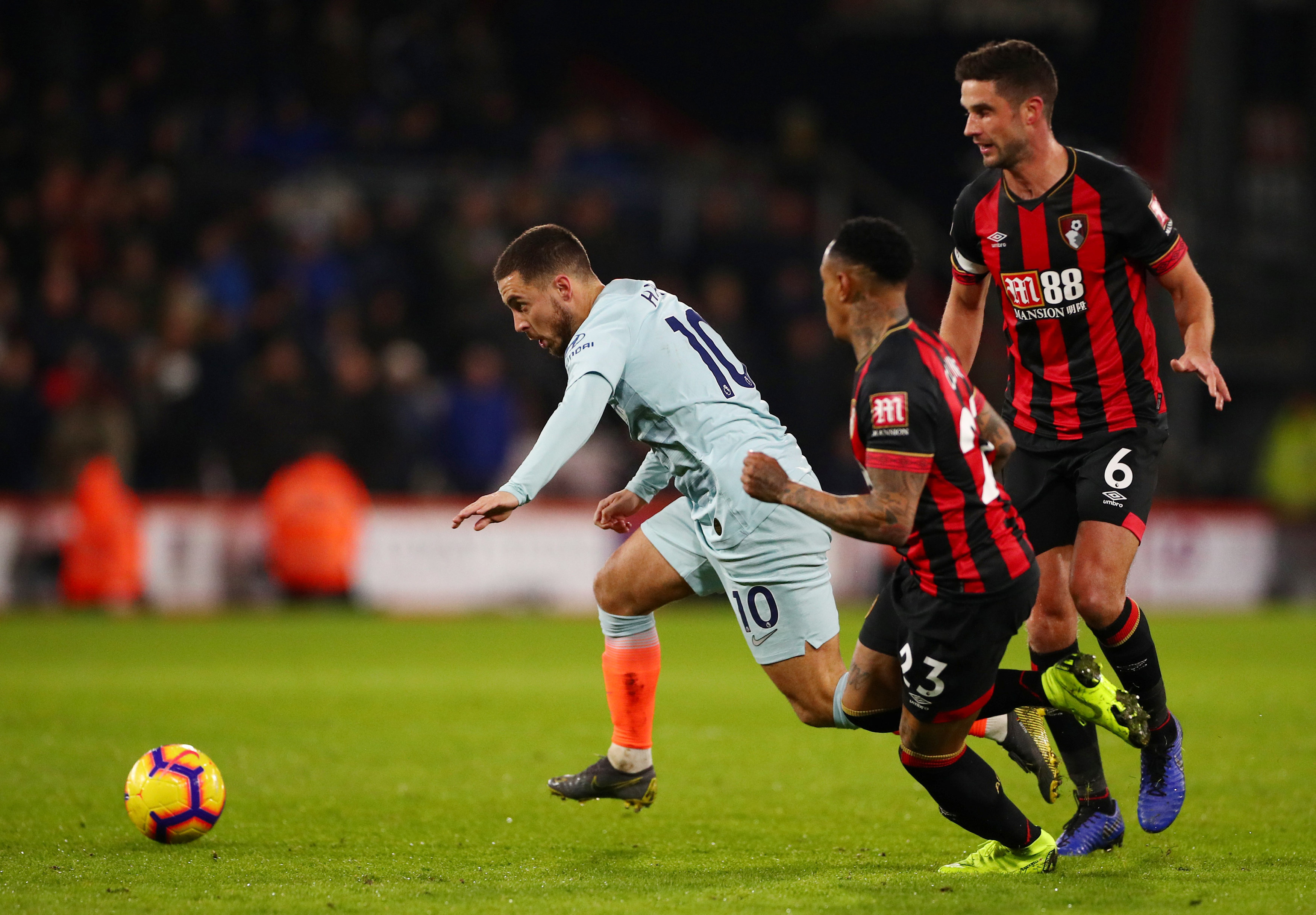 包含浙江队发布备战花絮，冲刺阶段刷新队史纪录，英超任务艰巨，高层口径保持一致的词条